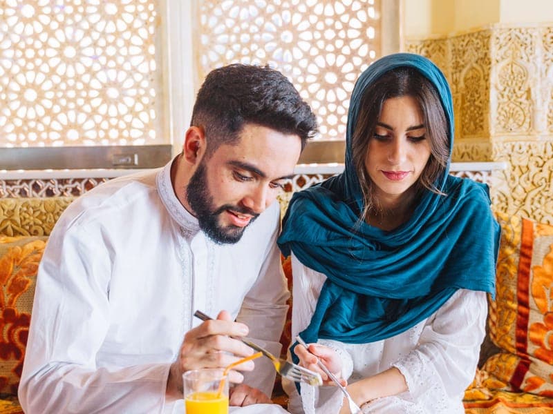 Ayesha & Hamza, a couple matched through Asan Nikah